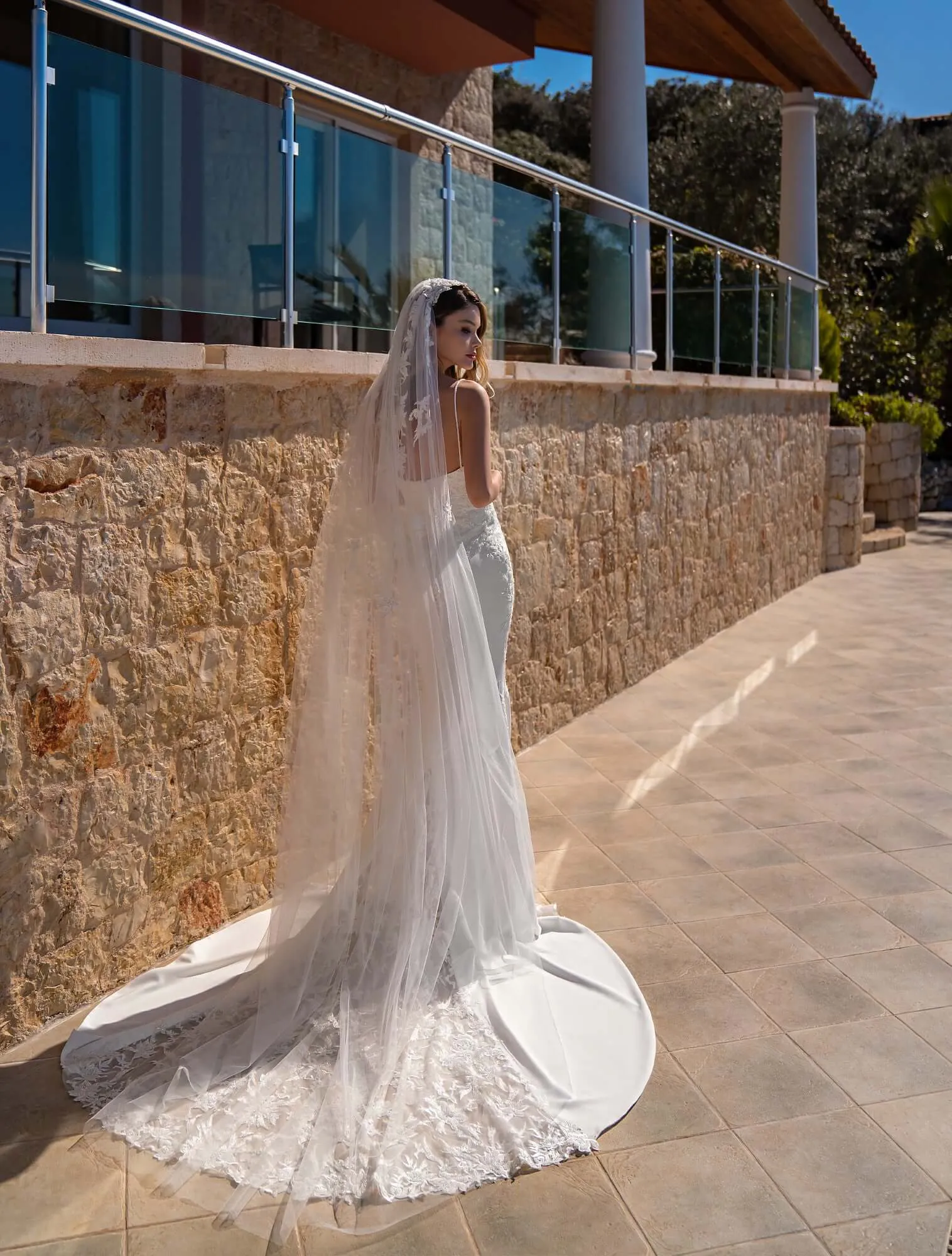 Daria - Fit and Flare Crepe Wedding Dress
