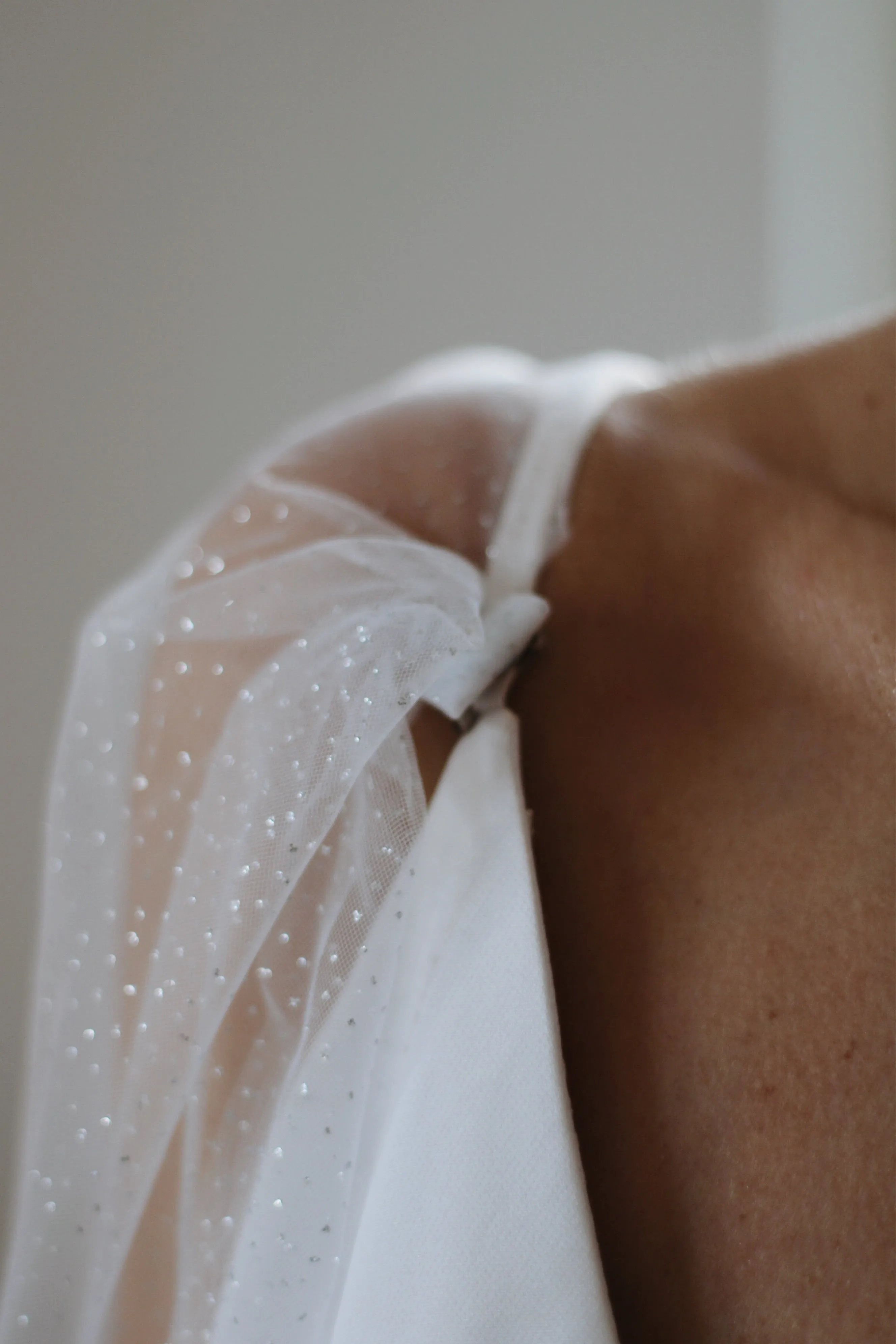 Pearl Wedding Cape